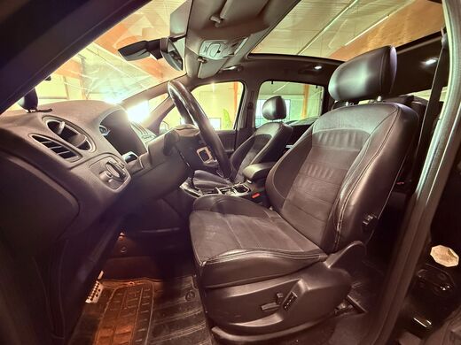 Ford S-MAX vaihtoauto