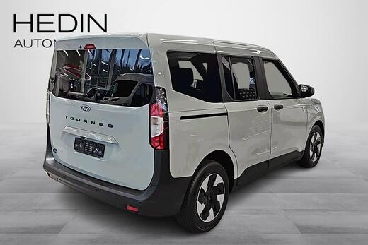 Ford Tourneo Courier vaihtoauto