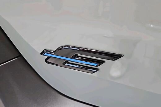 Ford Tourneo Courier vaihtoauto