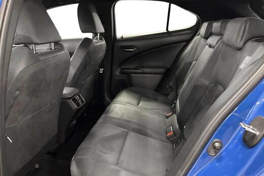 Lexus UX vaihtoauto