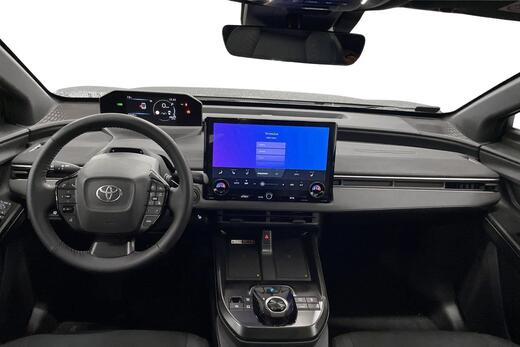 Toyota C-HR+ vaihtoauto