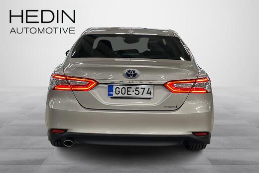 Toyota Camry vaihtoauto