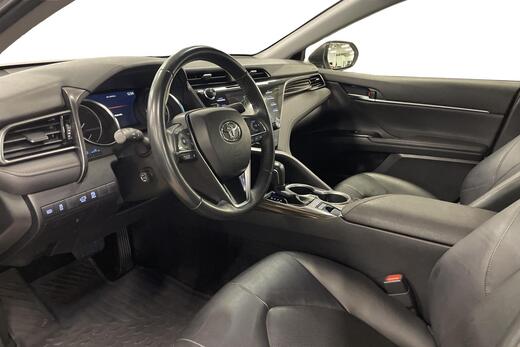 Toyota Camry vaihtoauto