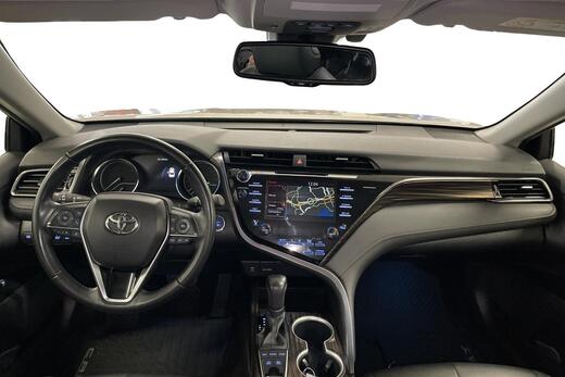 Toyota Camry vaihtoauto