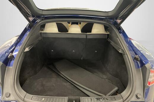 Tesla Model S vaihtoauto