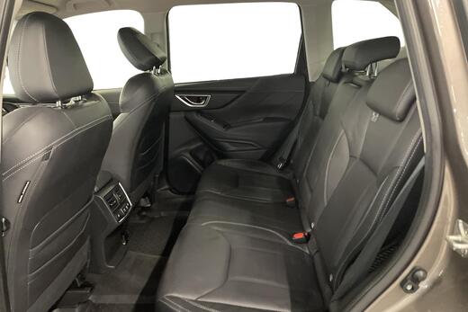 Subaru Forester vaihtoauto