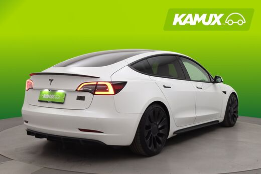 Tesla Model 3 vaihtoauto