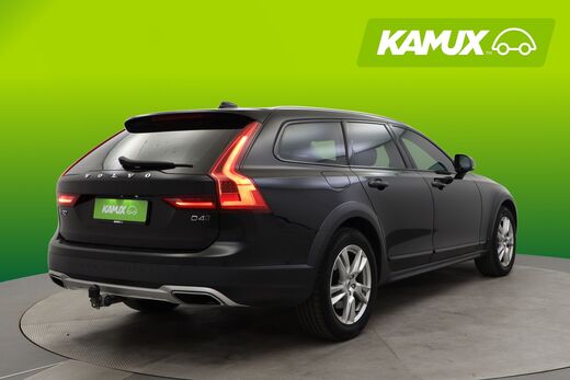 Volvo V90 Cross Country vaihtoauto