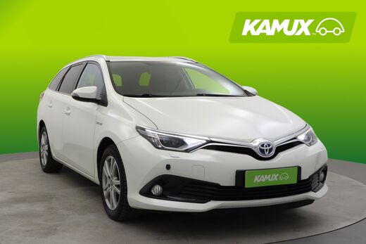 Toyota Auris vaihtoauto