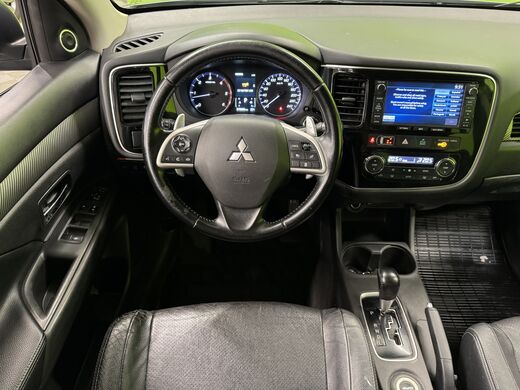 Mitsubishi Outlander vaihtoauto