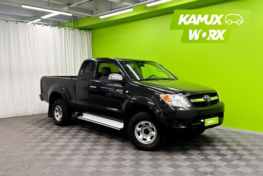 Toyota Hilux vaihtoauto