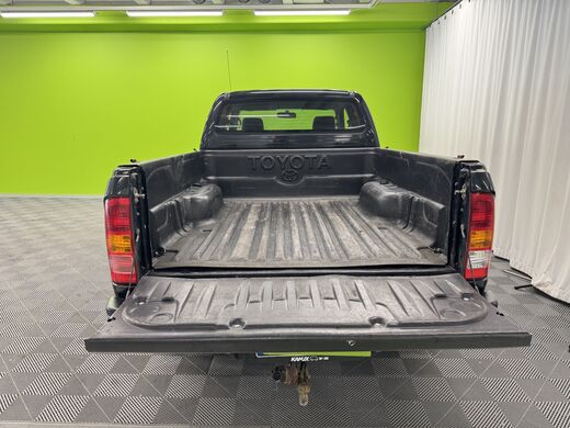 Toyota Hilux vaihtoauto