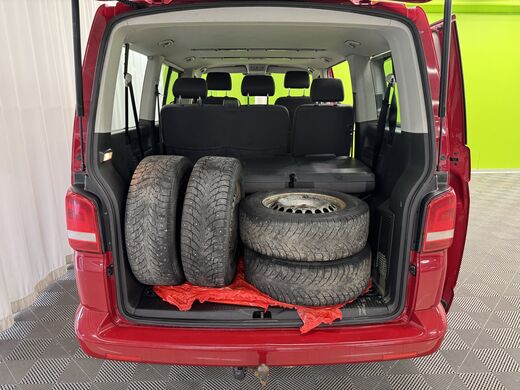 Volkswagen Caravelle vaihtoauto
