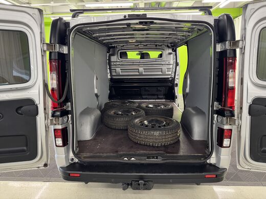 Opel Vivaro vaihtoauto