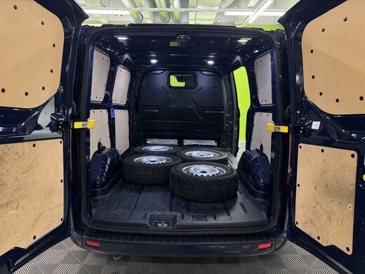 Ford Transit Custom vaihtoauto