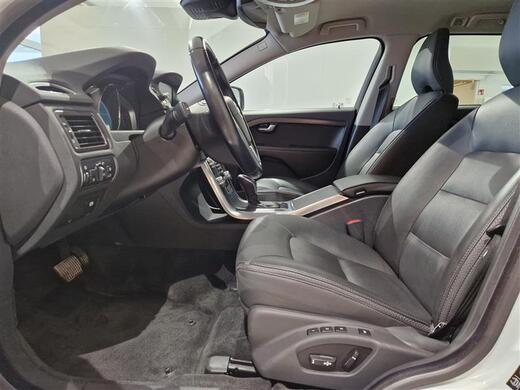 Volvo XC70 vaihtoauto