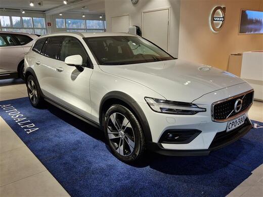 Volvo V60 Cross Country vaihtoauto