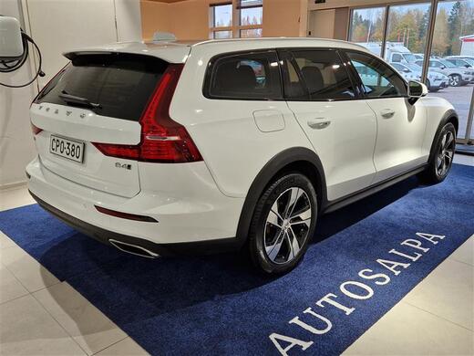 Volvo V60 Cross Country vaihtoauto