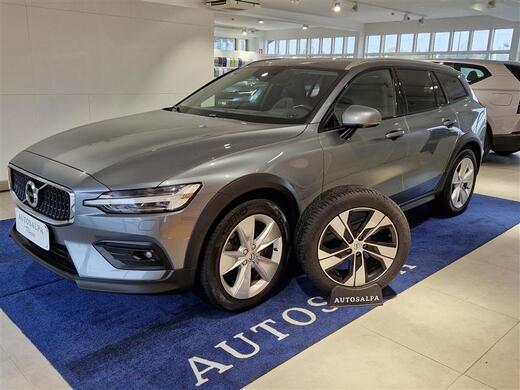 Volvo V60 Cross Country vaihtoauto