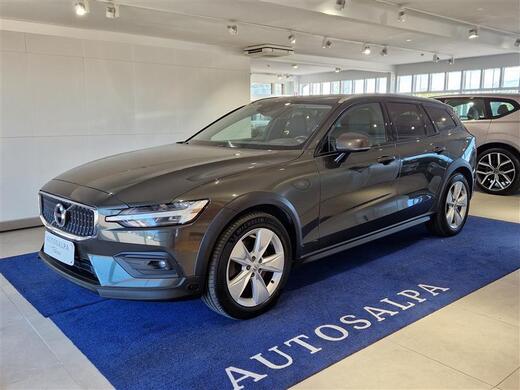 Volvo V60 Cross Country vaihtoauto