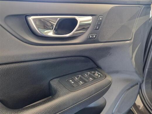 Volvo V60 Cross Country vaihtoauto