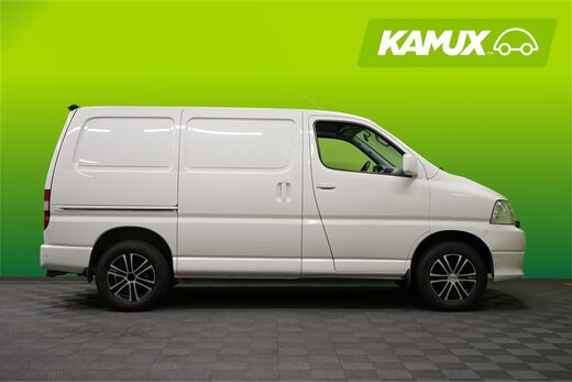 Toyota Hiace vaihtoauto