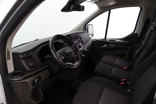 Ford Tourneo Custom vaihtoauto