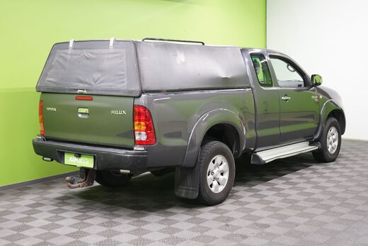 Toyota Hilux vaihtoauto