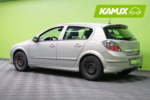 Opel Astra vaihtoauto