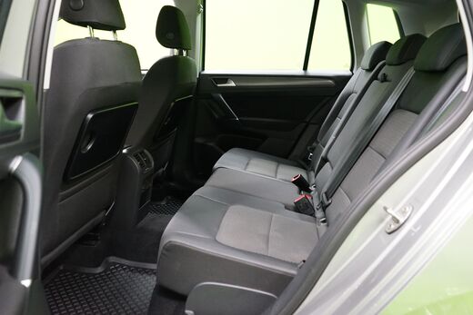 Volkswagen Golf Sportsvan vaihtoauto