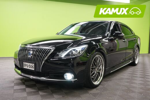 Toyota Crown vaihtoauto