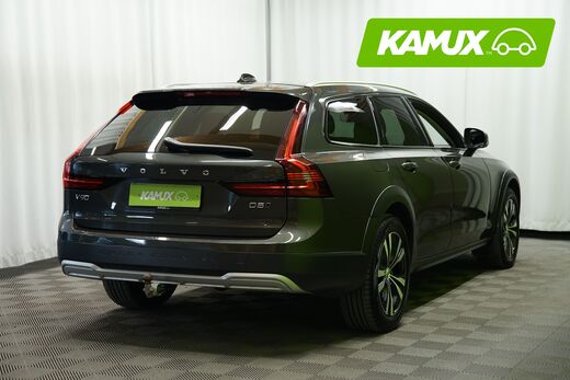 Volvo V90 Cross Country vaihtoauto