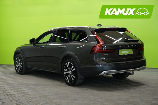 Volvo V90 Cross Country vaihtoauto