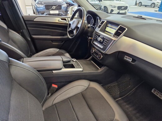 Mercedes-Benz ML vaihtoauto