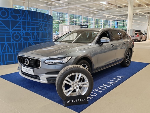 Volvo V90 Cross Country vaihtoauto