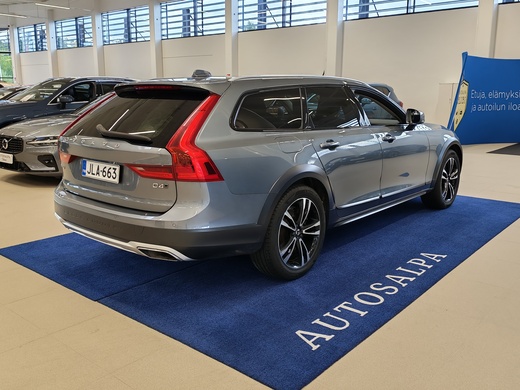 Volvo V90 Cross Country vaihtoauto