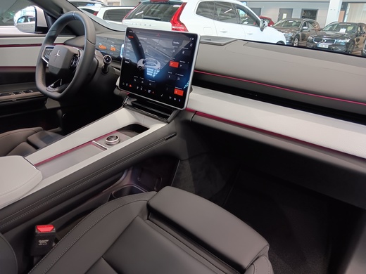 Polestar 4 vaihtoauto