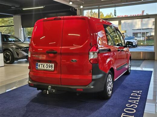 Ford Transit Courier vaihtoauto