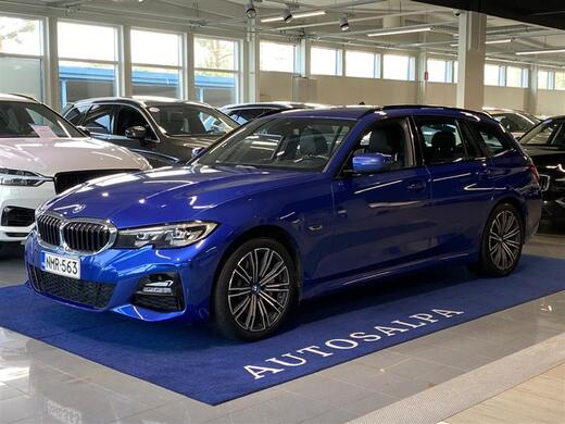 BMW 330 vaihtoauto