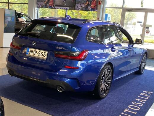 BMW 330 vaihtoauto