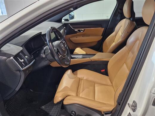 Volvo V90 Cross Country vaihtoauto