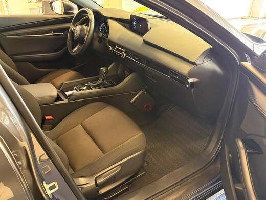 Mazda 3 vaihtoauto