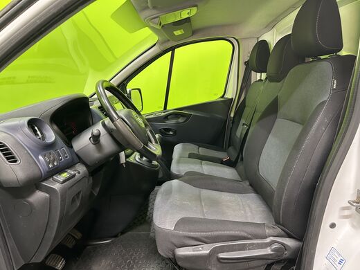 Opel Vivaro vaihtoauto