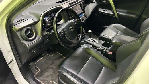 Toyota RAV4 vaihtoauto