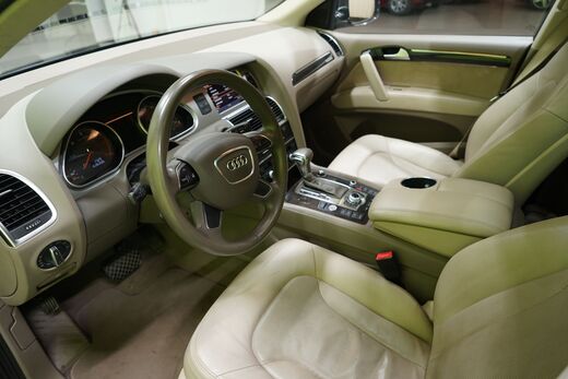 Audi Q7 vaihtoauto