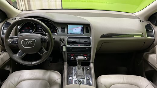Audi Q7 vaihtoauto