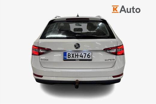 Skoda Superb vaihtoauto