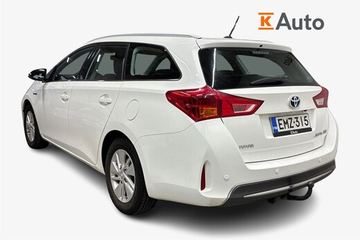 Toyota Auris vaihtoauto
