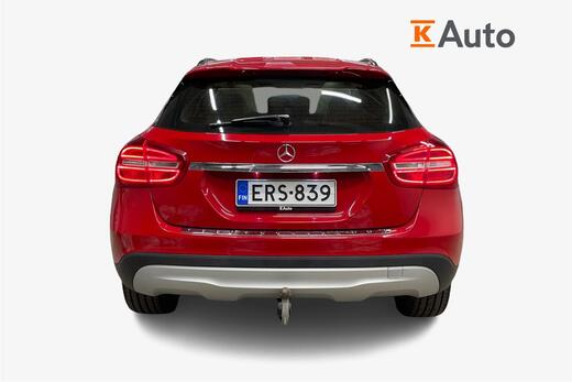 Mercedes-Benz GLA vaihtoauto