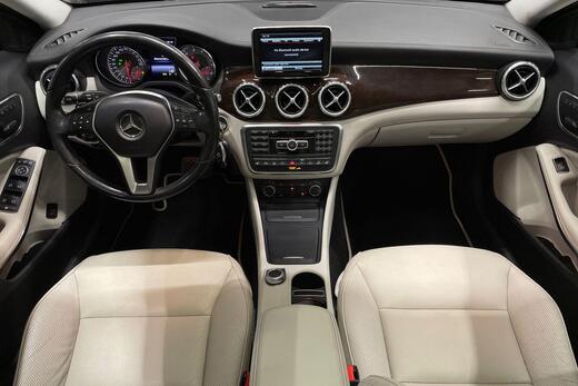 Mercedes-Benz GLA vaihtoauto